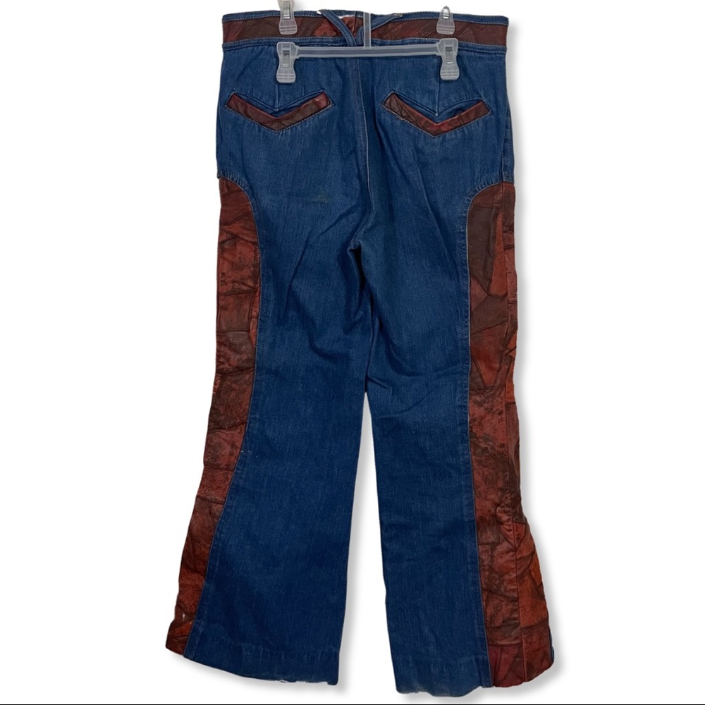 RARE VTG 1970’s OUI Wide Leg Leather
Patchwork Panel Bell Bottom Jeans 34/14 - Picture 5 of 9
